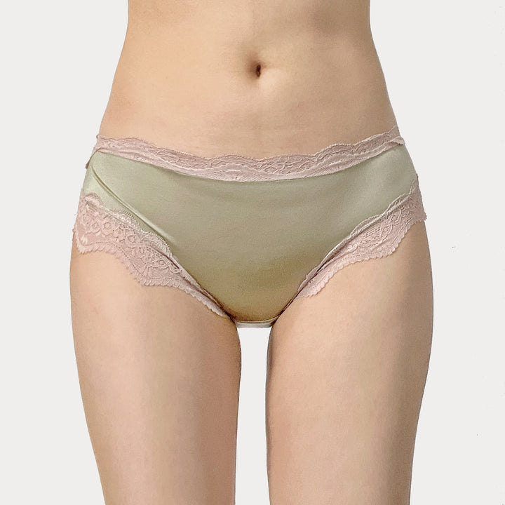 Pastel Green Lace-Trimmed Back Bow Panty